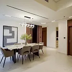 Luxury Escapes - Three-Bedroom Apartment With Lake View