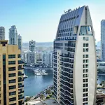 Luxury Escapes - Three-Bedroom Apartment With Lake View