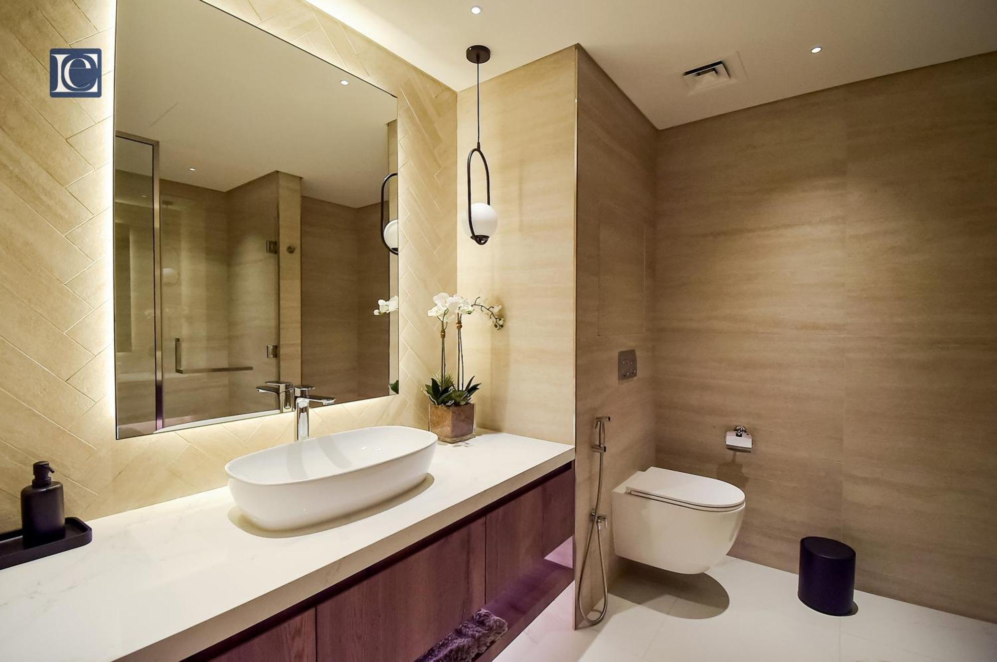 Luxury Escapes - Three-Bedroom Apartment With Lake View Apartment Dubai